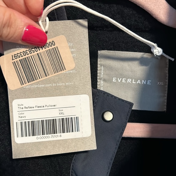 NWT Everlane The Renew Fleece Pullover - Picture 9 of 12